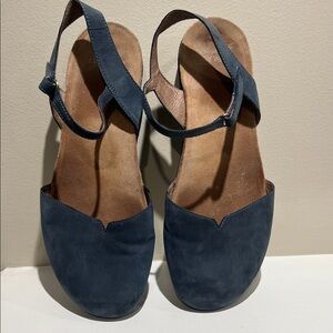 Dansko - Rowan blue nubuck size 42